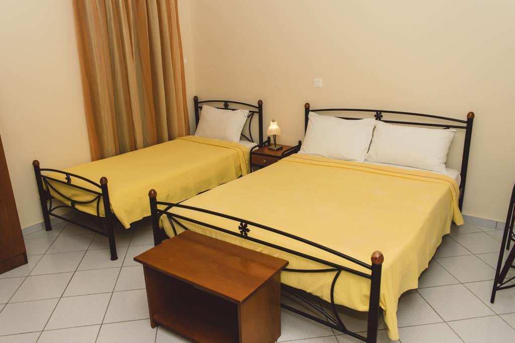 Ferienwohnung Sofia Gythio Zimmer foto